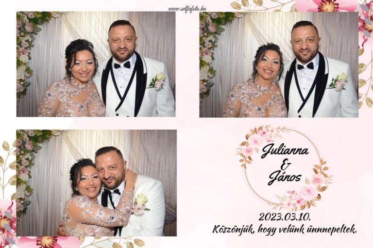 Selfiebox fotósorozat az ifjú pár első közös pillanatairól elegáns esküvői viseletben - a menyasszony csipkés, gyöngyös, áttetsző díszítésű ruhában, a vőlegény fehér öltönyben fekete bársony gallérral és csokornyakkendővel. A virágos dekorációval és fehér függönnyel díszített háttér előtt készült képeken természetes mosoly és boldogság látható. Tökéletes példa az esküvői rendezvények selfiebox szolgáltatására és az azonnali emlékek készítésére.